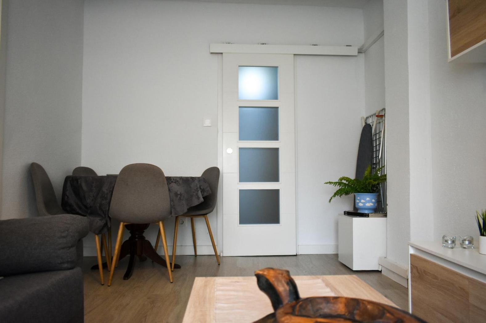 Cozy Flat Lägenhet Alicante Exteriör bild